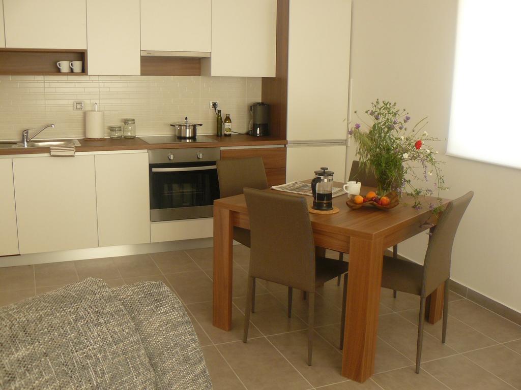 My Nest Accommodation Privlaka  Ngoại thất bức ảnh