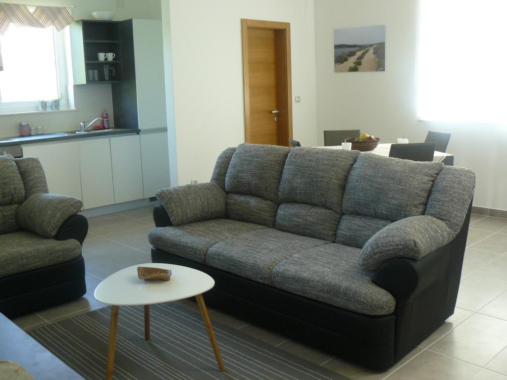 My Nest Accommodation Privlaka  Ngoại thất bức ảnh