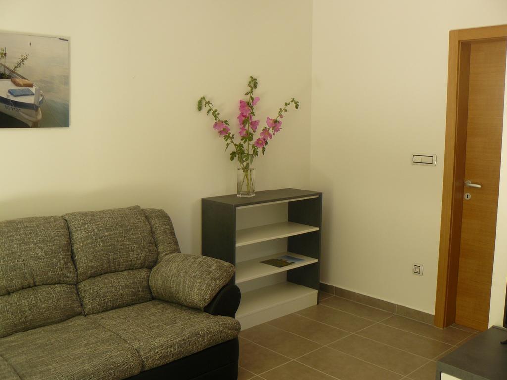 My Nest Accommodation Privlaka  Ngoại thất bức ảnh