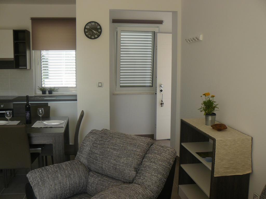 My Nest Accommodation Privlaka  Ngoại thất bức ảnh