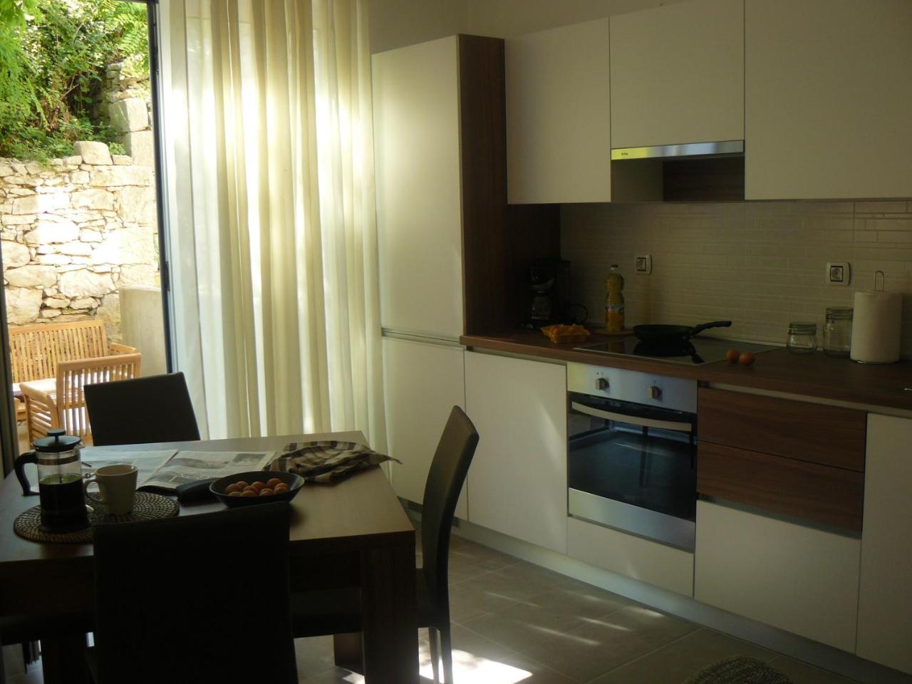 My Nest Accommodation Privlaka  Ngoại thất bức ảnh